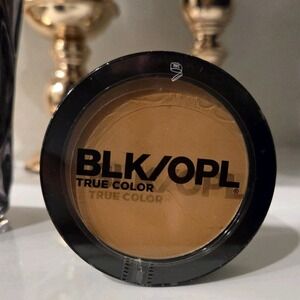 BLK/OPL True Color Oil Absorbing Pressed Powder, Around The Clay Girl